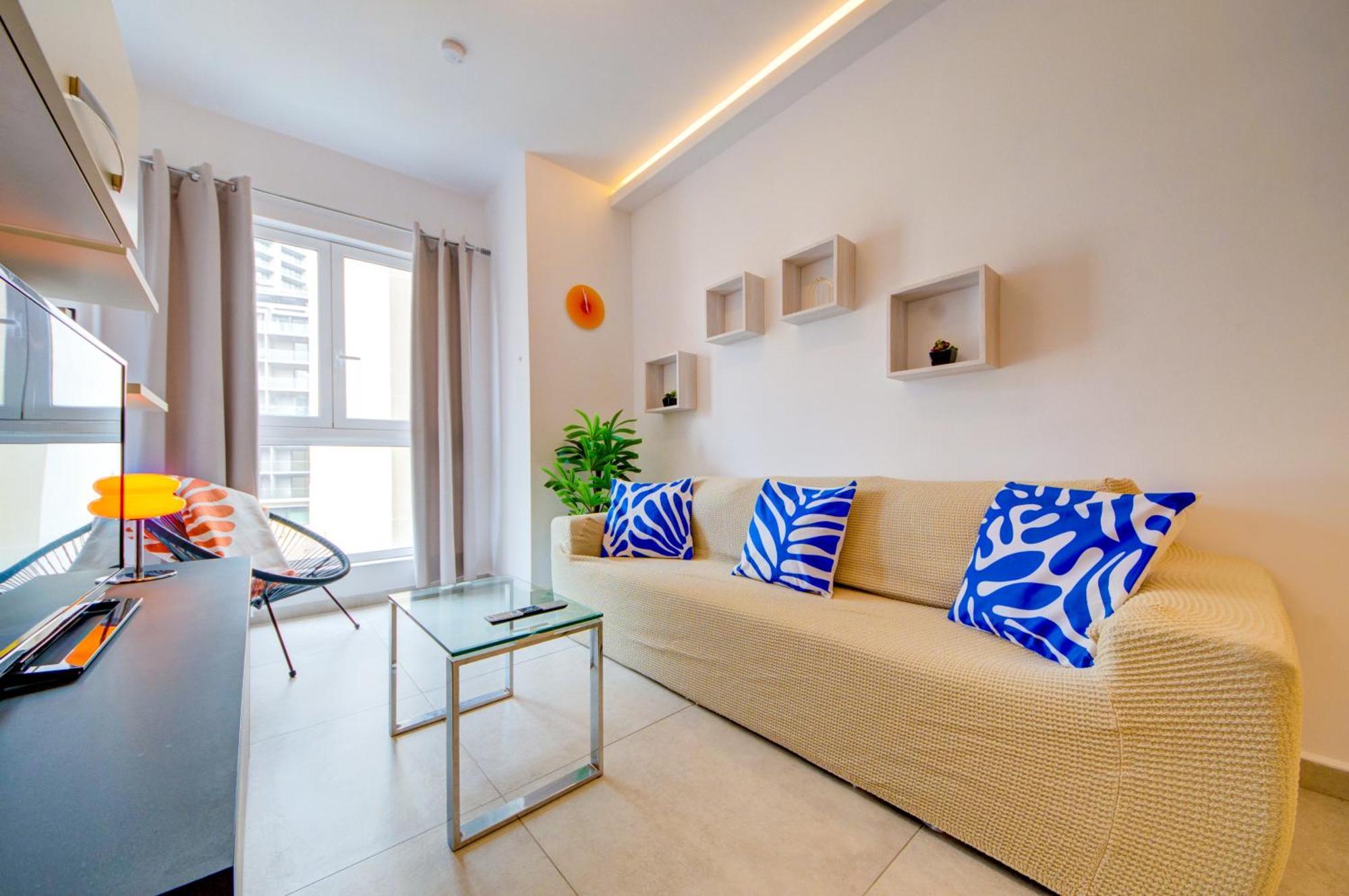 Apartment Amazing Location In St Julian's, Paceville 2 Bedroom, With Balcony By Vaganza